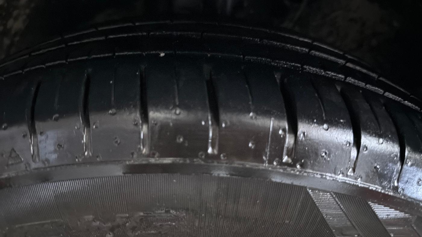 2020 Toyota Glanza G, Petrol, Manual, 71,713 km, Left Front Tyre Tread