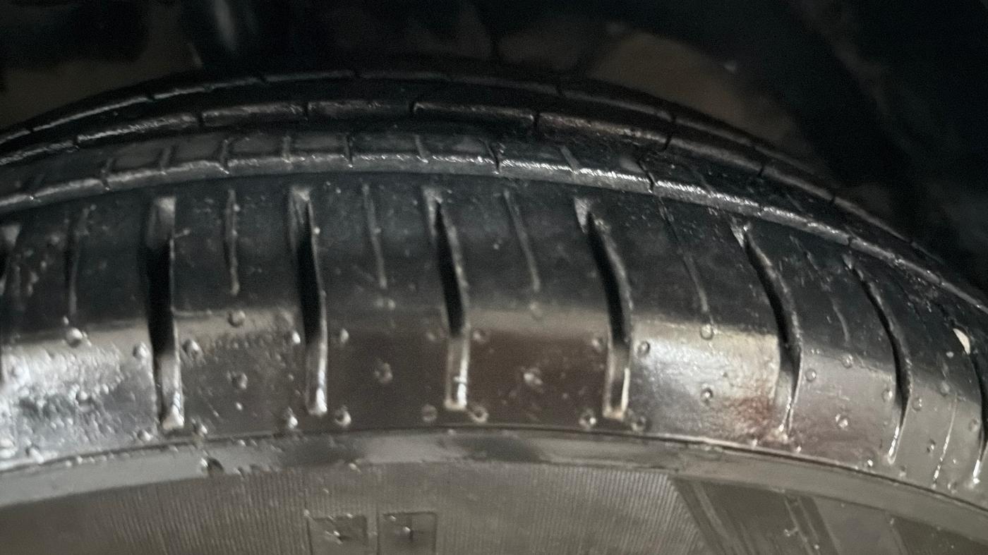 2020 Toyota Glanza G, Petrol, Manual, 71,713 km, Right Front Tyre Tread