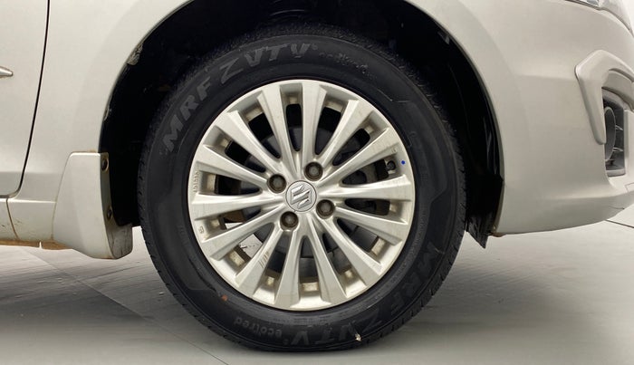 2014 Maruti Ciaz ZXI AMT, Petrol, Automatic, 44,997 km, Right Front Wheel