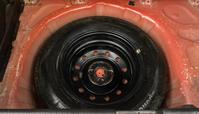 2019 Maruti Swift VXI, Petrol, Manual, 46,995 km, Spare Tyre