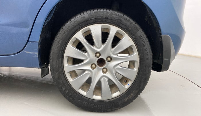 2016 Maruti Baleno ALPHA PETROL 1.2, Petrol, Manual, 66,297 km, Left Rear Wheel