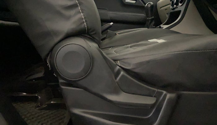 2021 Maruti New Wagon-R VXI 1.0, Petrol, Manual, 53,216 km, Driver Side Adjustment Panel