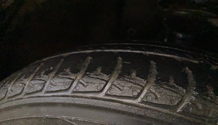 2021 Maruti New Wagon-R VXI 1.0, Petrol, Manual, 53,216 km, Right Front Tyre Tread