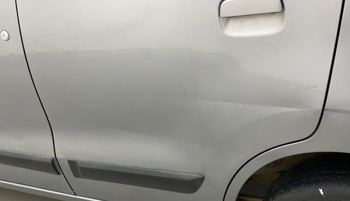 2014 Maruti Wagon R 1.0 VXI, Petrol, Manual, 66,402 km, Rear left door - Slightly dented