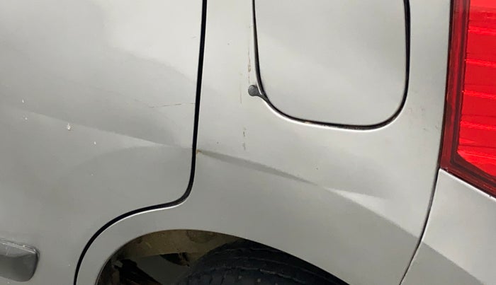 2014 Maruti Wagon R 1.0 VXI, Petrol, Manual, 66,402 km, Left quarter panel - Slightly dented