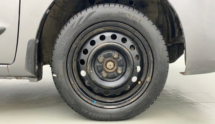 2014 Maruti Wagon R 1.0 VXI, Petrol, Manual, 66,402 km, Right Front Wheel