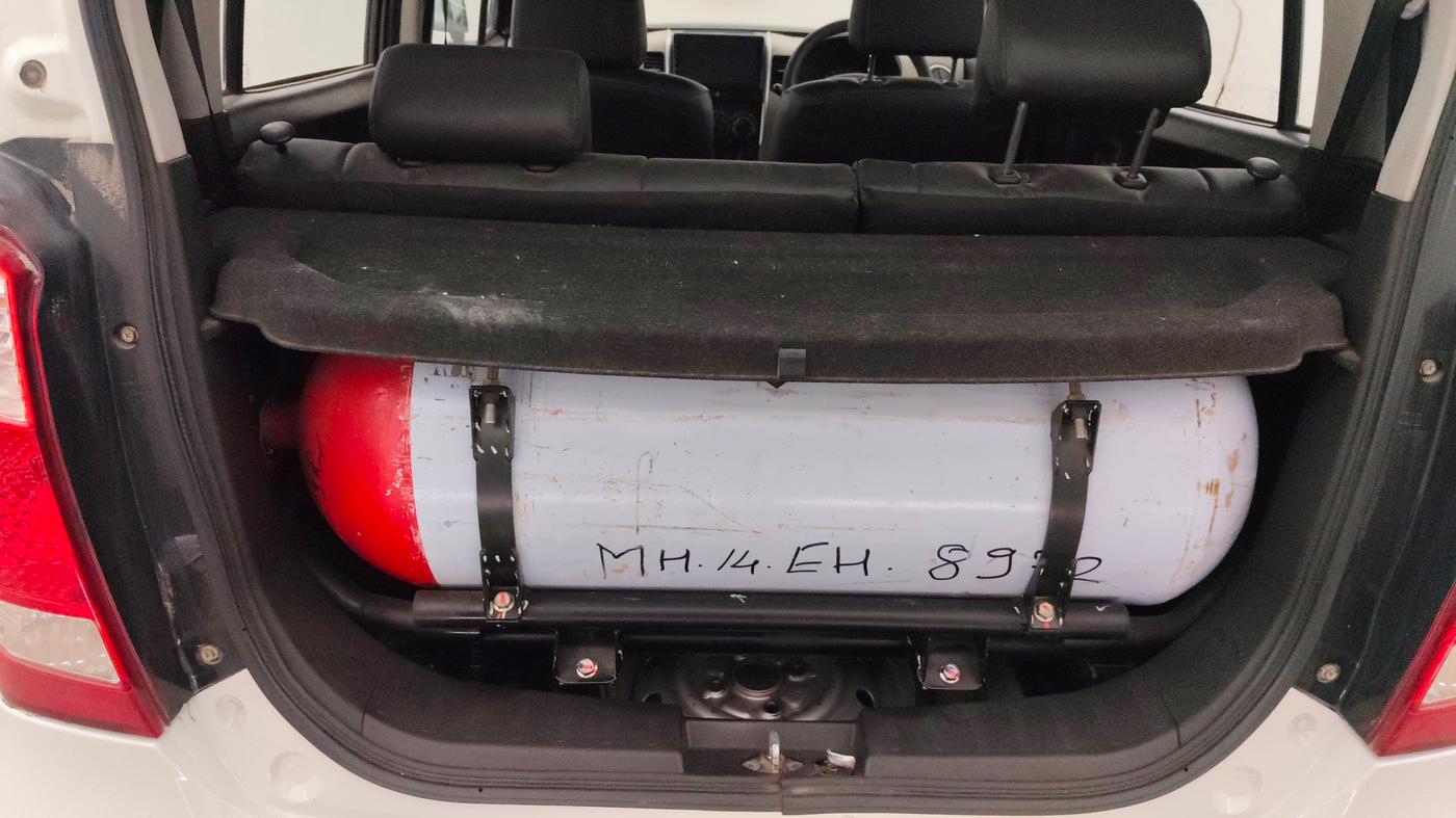 2014 Maruti Wagon R 1.0 LXI CNG, CNG, Manual, 78,371 km, Boot Inside