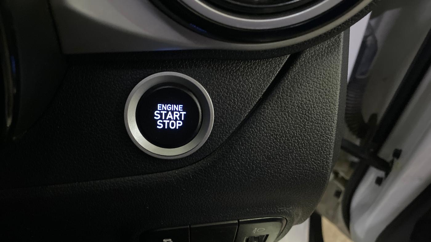 2025 Hyundai EXTER SX(O) CONNECT 1.2 AMT, Petrol, Automatic, 8,069 km, Keyless Start/ Stop Button