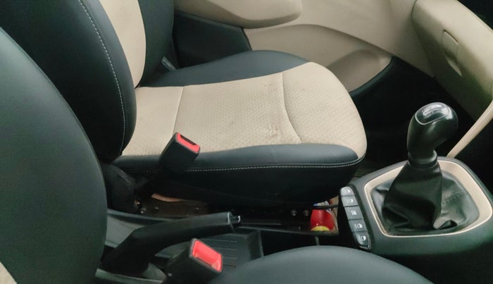 2019 Hyundai NEW SANTRO SPORTZ CNG, CNG, Manual, 99,995 km, Gear Lever