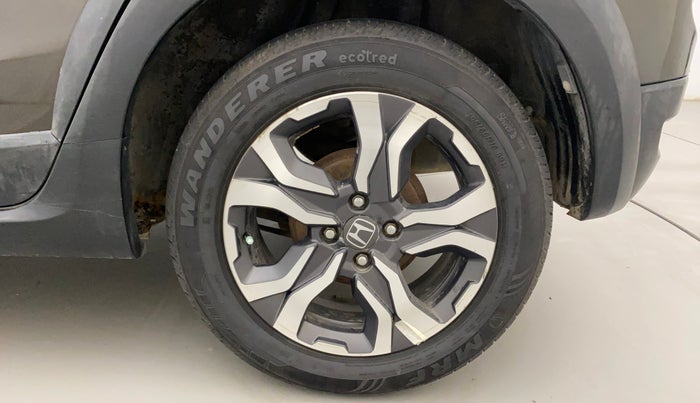 2017 Honda WR-V 1.5L I-DTEC VX MT, Diesel, Manual, 1,00,232 km, Left Rear Wheel