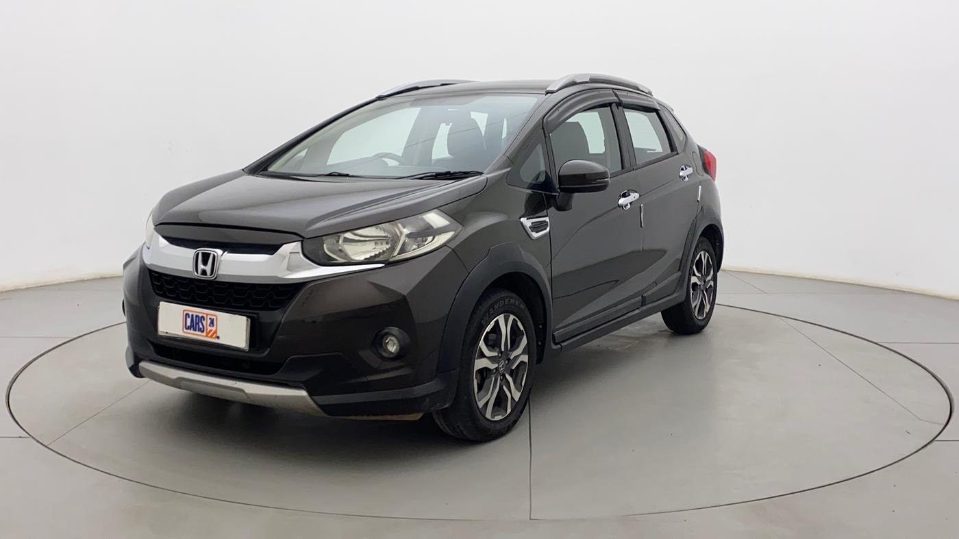 2017 Honda WR-V 1.5L I-DTEC VX MT, Diesel, Manual, 1,00,232 km, Left Front Diagonal