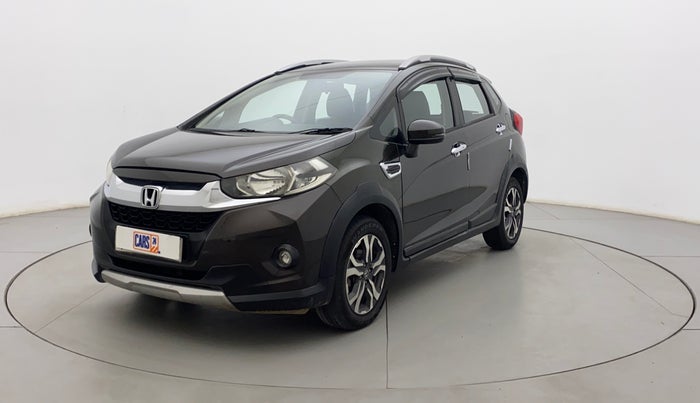 2017 Honda WR-V 1.5L I-DTEC VX MT, Diesel, Manual, 1,00,232 km, Left Front Diagonal