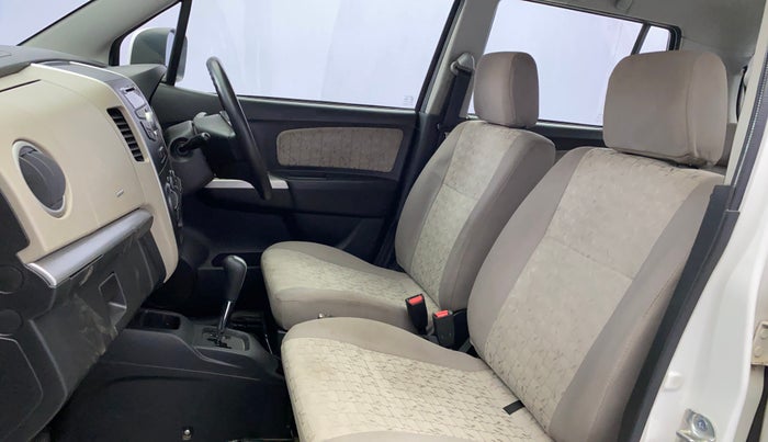 2016 Maruti Wagon R 1.0 VXI AMT, Petrol, Automatic, 53,215 km, Right Side Front Door Cabin