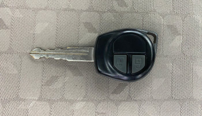2016 Maruti Wagon R 1.0 VXI AMT, Petrol, Automatic, 53,215 km, Key Close Up