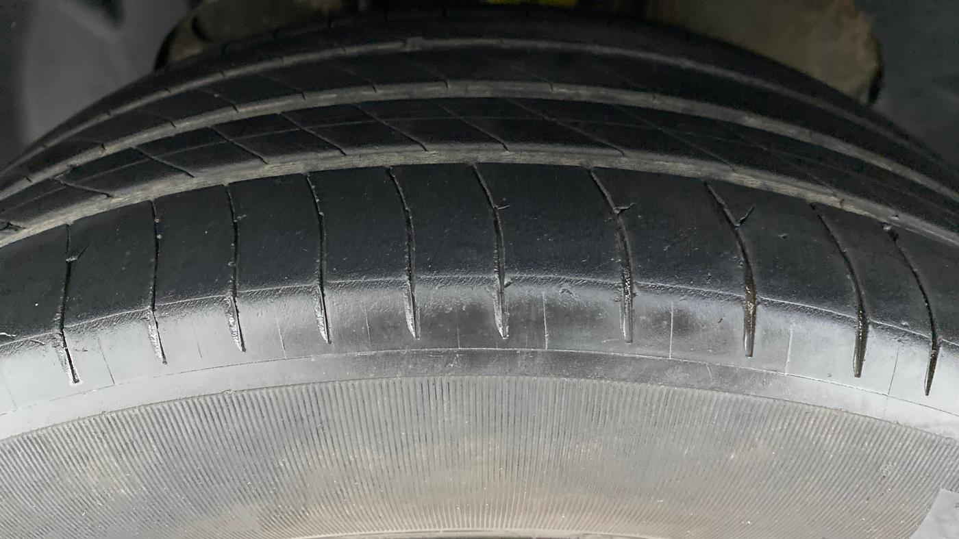 2016 Ford Ecosport 1.5 TREND+ TDCI, Diesel, Manual, 93,931 km, Left Front Tyre Tread