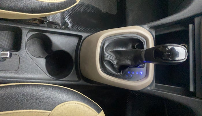 2015 Hyundai Xcent SX AT 1.2 (O), Petrol, Automatic, 89,931 km, Gear Lever