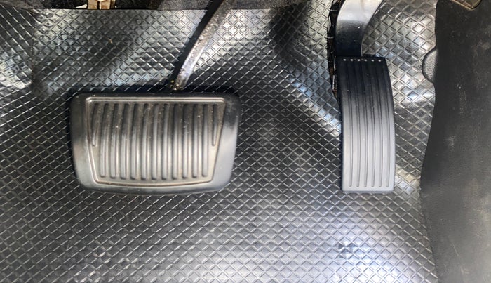 2015 Hyundai Xcent SX AT 1.2 (O), Petrol, Automatic, 89,931 km, Pedals