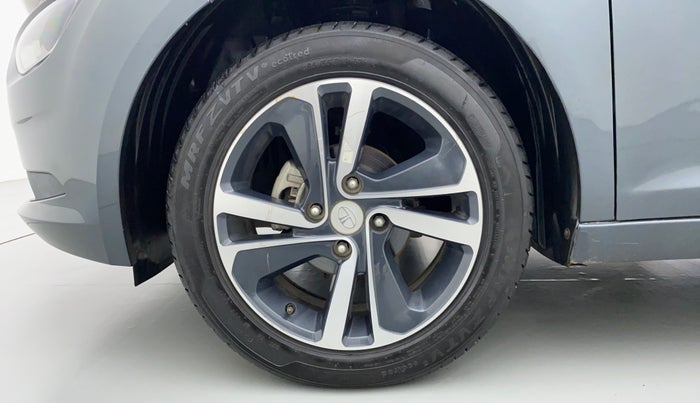 2020 Tata ALTROZ XZ 1.2, Petrol, Manual, 10,546 km, Left Front Wheel
