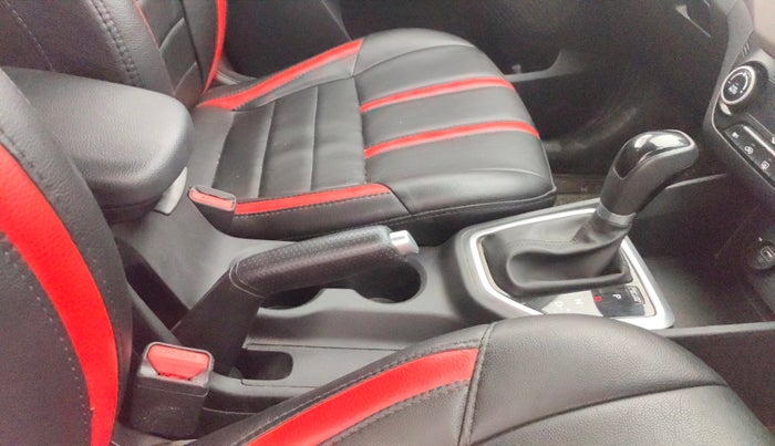 2018 Hyundai Creta SX AT 1.6 DIESEL, Diesel, Automatic, 37,135 km, Gear Lever