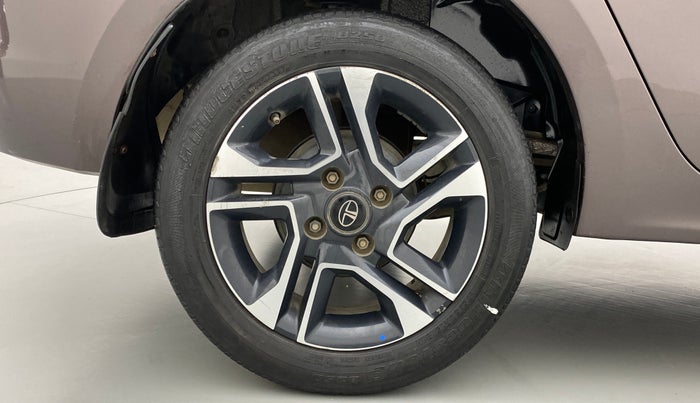 2018 Tata TIGOR XZ 1.2 REVOTRON, Petrol, Manual, 54,112 km, Right Rear Wheel