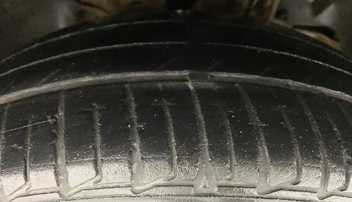 2018 Tata TIGOR XZ 1.2 REVOTRON, Petrol, Manual, 54,112 km, Right Front Tyre Tread