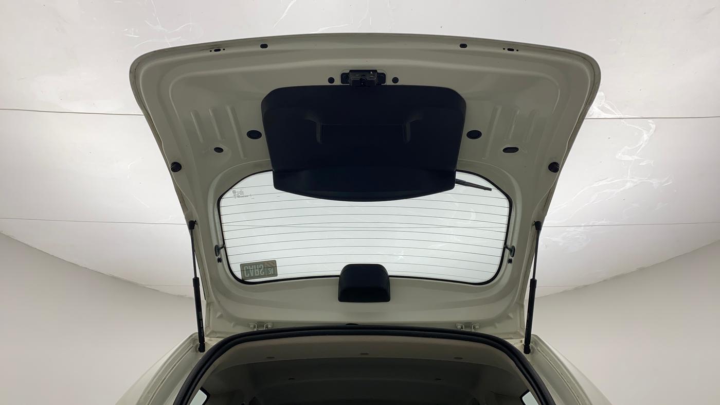 2021 Renault Duster RXZ CVT 1.3 TURBO, Petrol, Automatic, 13,282 km, Boot Door Open