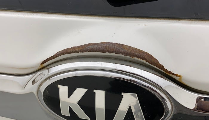 2019 KIA SELTOS HTX IVT 1.5 PETROL, Petrol, Automatic, 79,167 km, Dicky (Boot door) - Slightly rusted