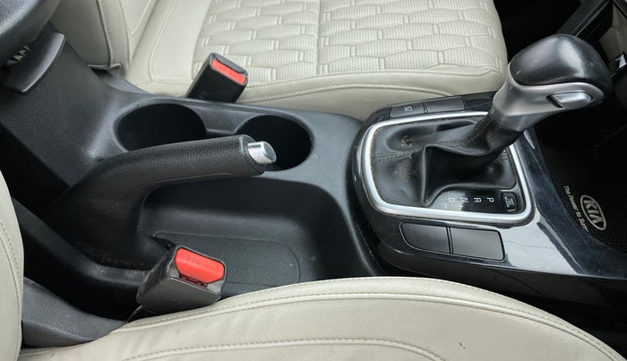 2019 KIA SELTOS HTX IVT 1.5 PETROL, Petrol, Automatic, 79,167 km, Gear Lever
