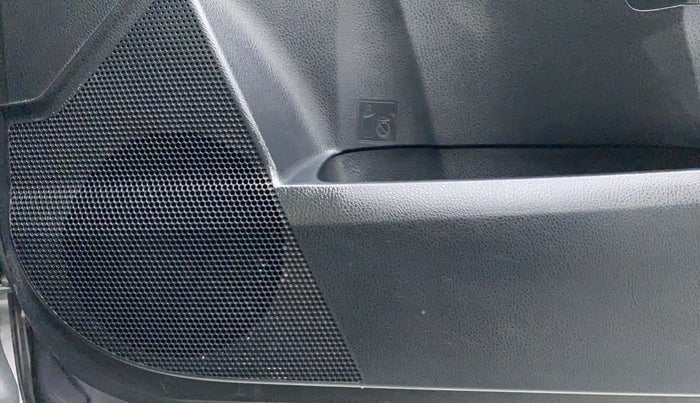 2014 Toyota Corolla Altis VL AT, Petrol, Automatic, 89,959 km, Speaker