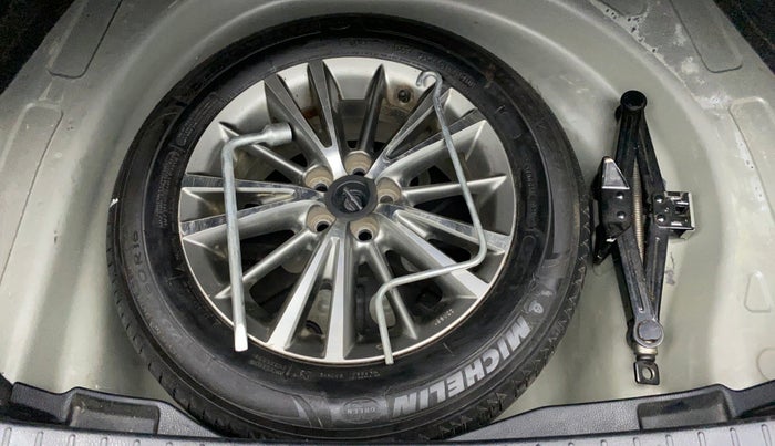 2014 Toyota Corolla Altis VL AT, Petrol, Automatic, 89,959 km, Spare Tyre