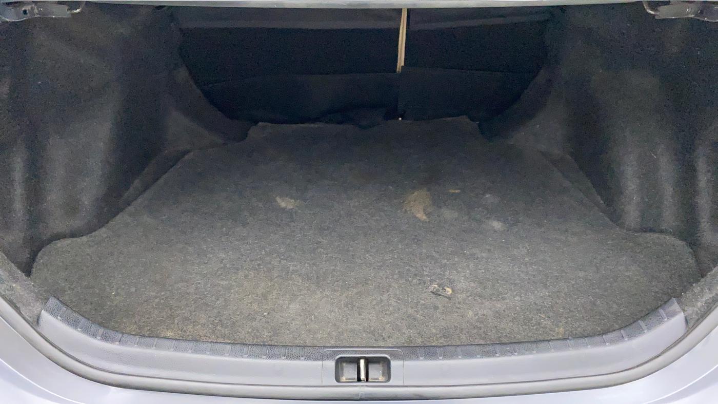 2014 Toyota Corolla Altis VL AT, Petrol, Automatic, 89,959 km, Boot Inside