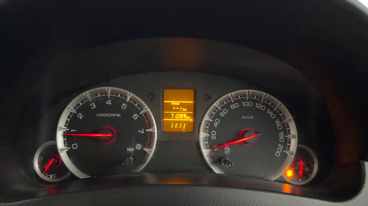 2015 Maruti Swift Dzire VXI, Petrol, Manual, 71,073 km, Odometer Image