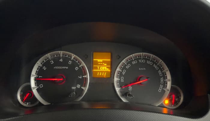 2015 Maruti Swift Dzire VXI, Petrol, Manual, 71,073 km, Odometer Image