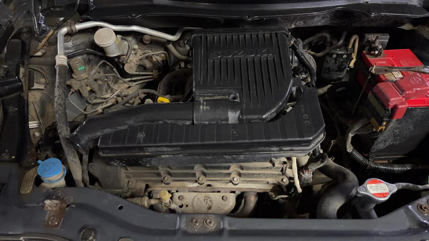 2015 Maruti Swift Dzire VXI, Petrol, Manual, 71,073 km, Engine View - Right