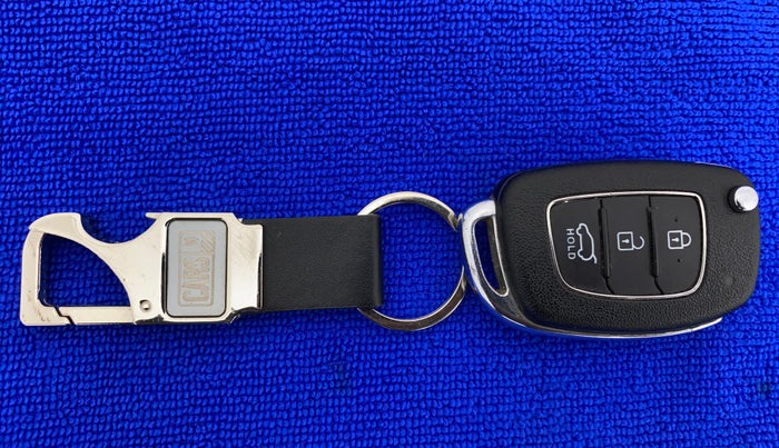 2019 Hyundai VENUE SX 1.0 TURBO, Petrol, Manual, 44,039 km, Key Close Up