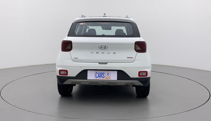 2019 Hyundai VENUE SX 1.0 TURBO, Petrol, Manual, 44,039 km, Back/Rear