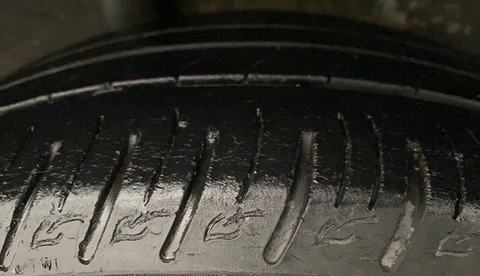 2019 Hyundai VENUE SX 1.0 TURBO, Petrol, Manual, 44,039 km, Right Rear Tyre Tread
