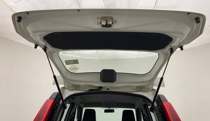 2019 Maruti New Wagon-R LXI CNG 1.0, CNG, Manual, 68,399 km, Boot Door Open