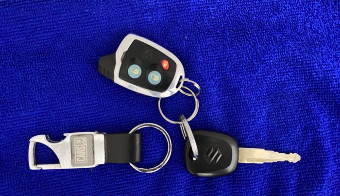 2019 Maruti New Wagon-R LXI CNG 1.0, CNG, Manual, 68,399 km, Key Close Up