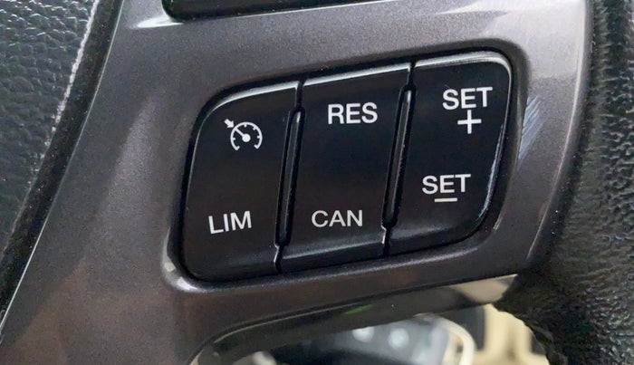 2017 Ford Endeavour 3.2l 4X4 AT Titanium, Diesel, Automatic, 39,662 km, Adaptive Cruise Control