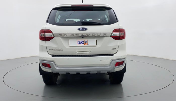 2017 Ford Endeavour 3.2l 4X4 AT Titanium, Diesel, Automatic, 39,662 km, Back/Rear