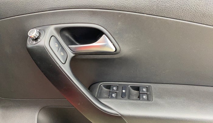 2017 Volkswagen Polo GT TSI AT, Petrol, Automatic, 70,353 km, Driver Side Door Panels Control