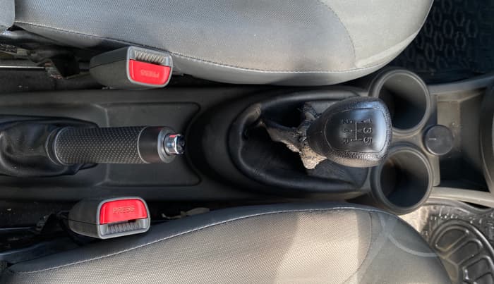 2013 Chevrolet Beat LT PETROL, Petrol, Manual, 78,198 km, Gear Lever