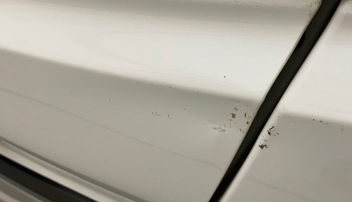 2021 Honda WR-V 1.2L I-VTEC VX MT, Petrol, Manual, 28,364 km, Dicky (Boot door) - Slightly dented