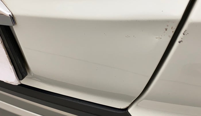 2021 Honda WR-V 1.2L I-VTEC VX MT, Petrol, Manual, 28,364 km, Dicky (Boot door) - Minor scratches