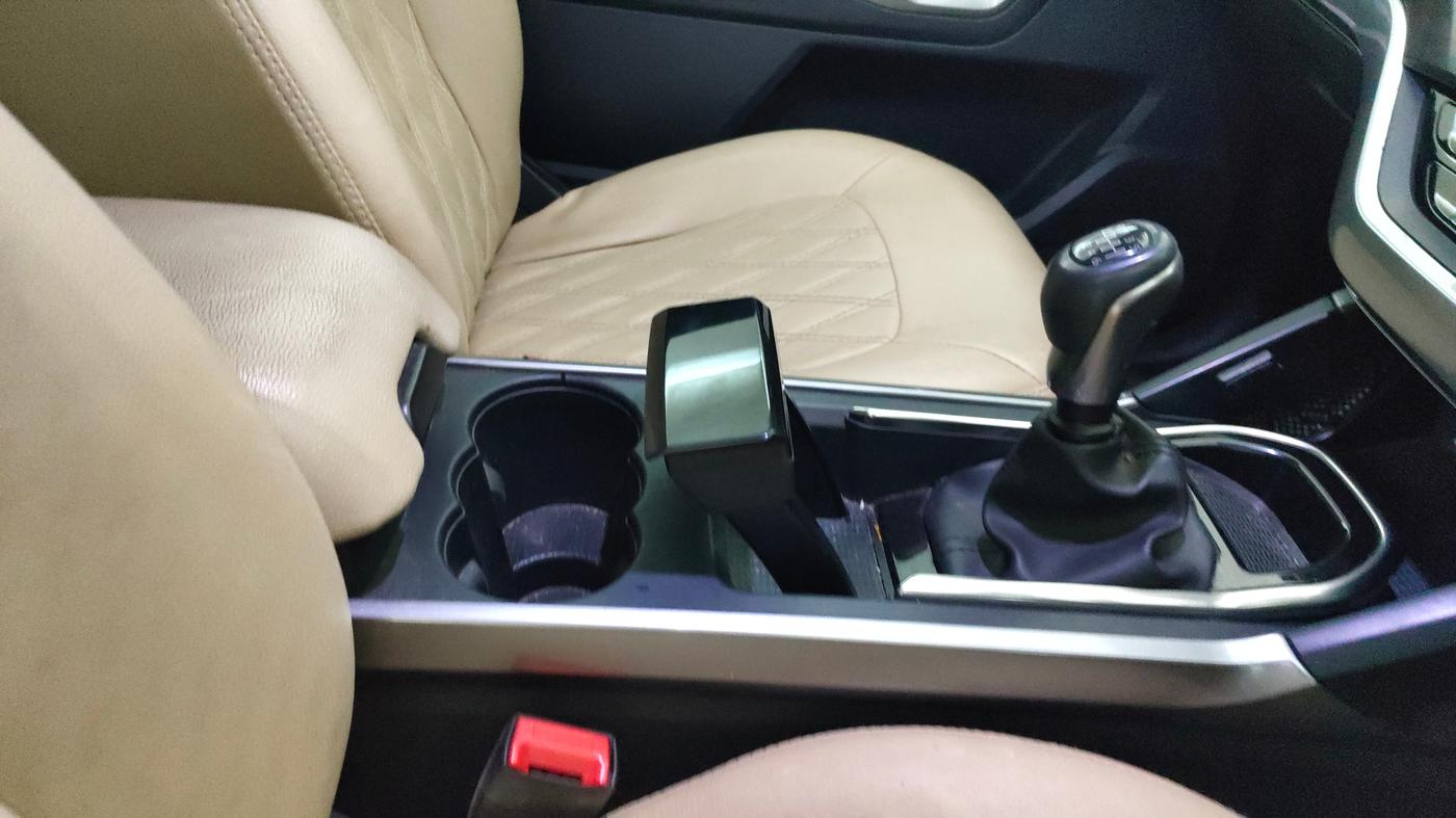 2022 Tata Harrier XT PLUS 2.0L KRYOTEC, Diesel, Manual, 42,219 km, Gear Lever