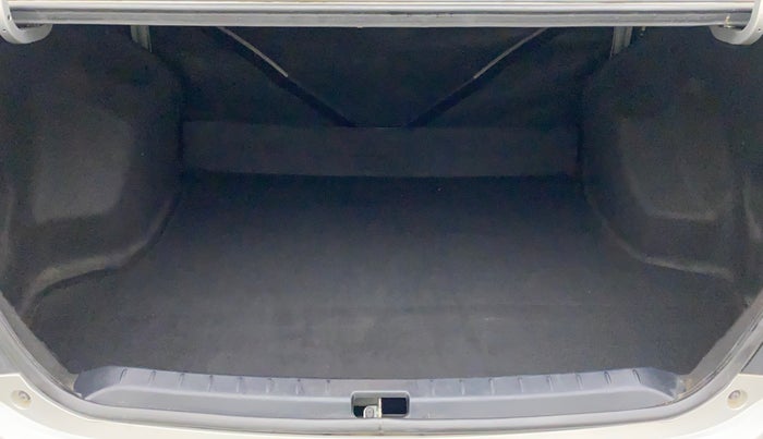 2015 Toyota Etios VX, Petrol, Manual, 14,512 km, Boot Inside