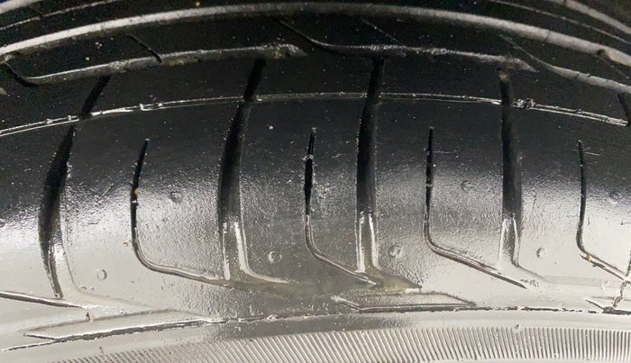 2021 Tata NEXON XZA PLUS SUNROOF PETROL, Petrol, Automatic, 21,426 km, Left Rear Tyre Tread