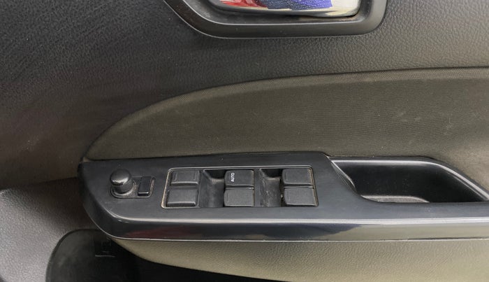 2014 Maruti Swift ZXI, Petrol, Manual, 89,888 km, Driver Side Door Panels Control