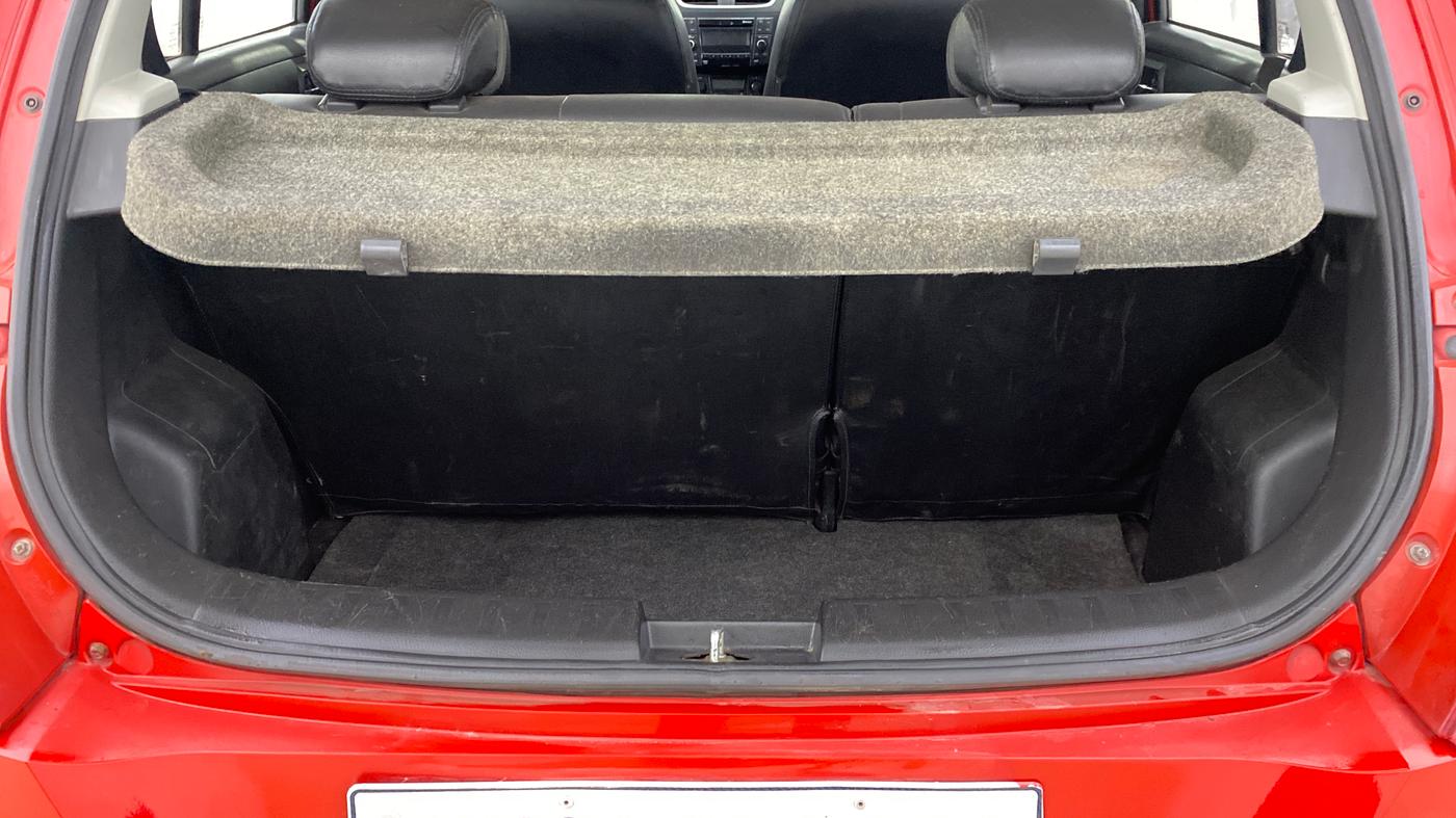 2014 Maruti Swift ZXI, Petrol, Manual, 89,942 km, Boot Inside
